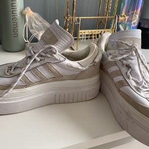 Adidas Ivy Park Sneakers
